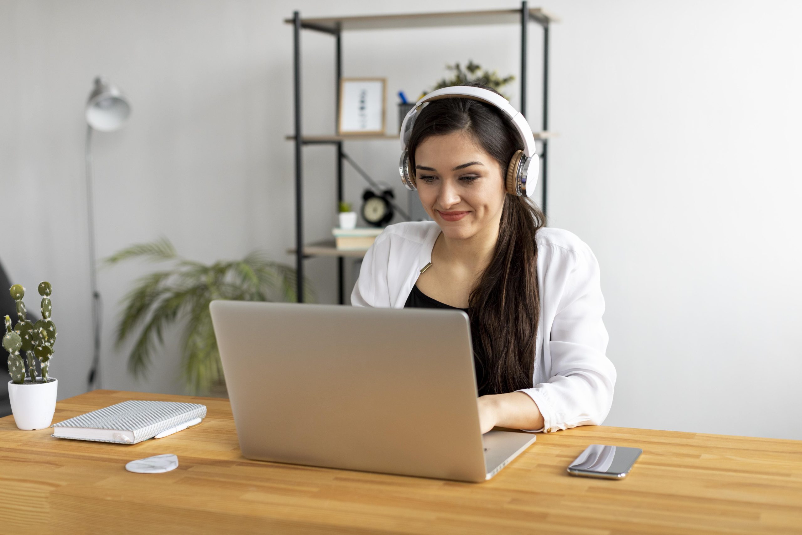 Managed workspaces, often referred to as remote or Smart workspaces